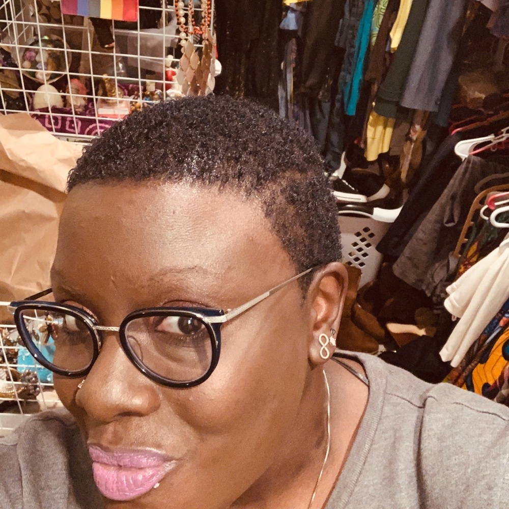 Meet your Posher, Jacqueline